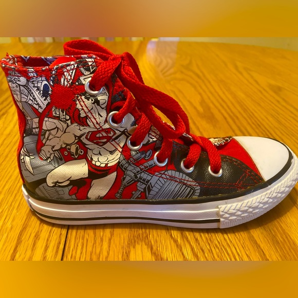 Converse kids superman high tops - Picture 1 of 4